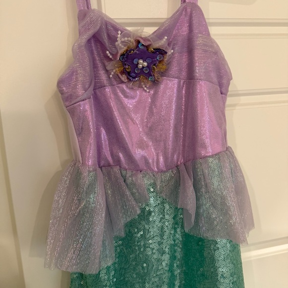 Pottery Barn Kids Ariel Mermaid Halloween Costume - 6T - Picture 3 of 8